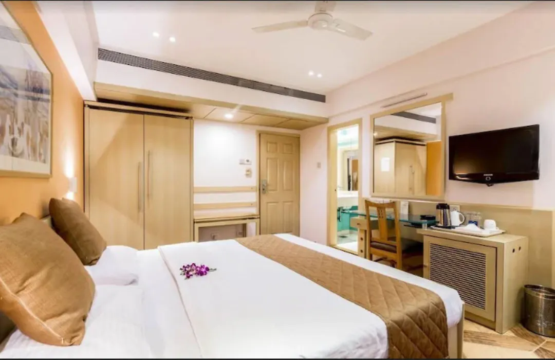 The Royal Orchid Hotel, Chembur-1